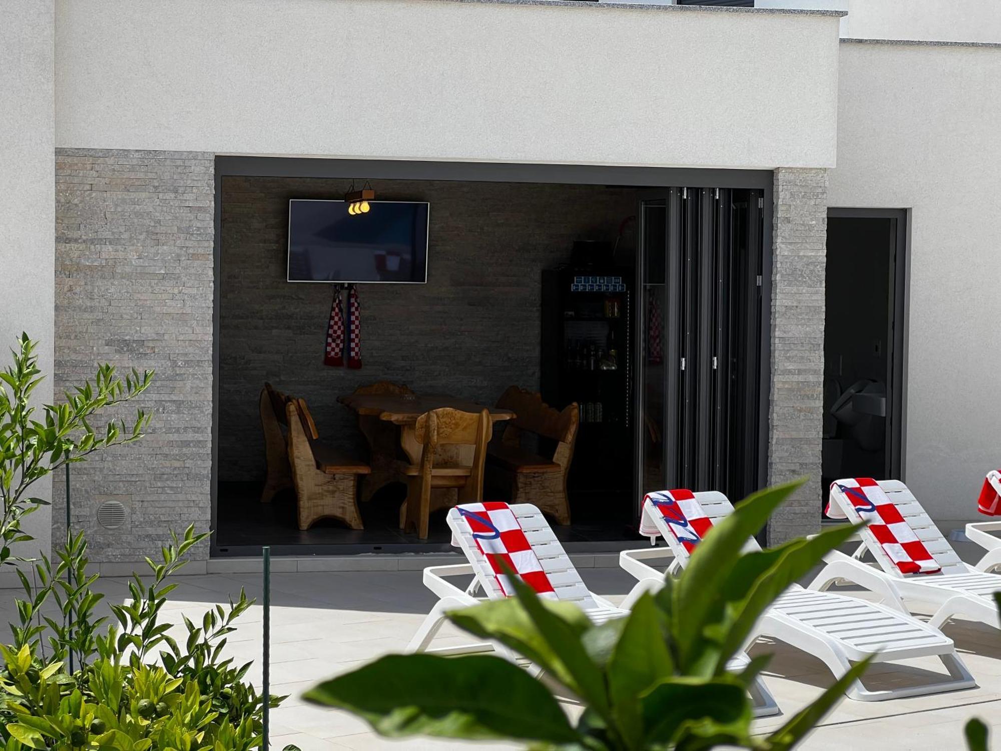 Villa Mare - Modern Villa With Swimming Pool And Jacuzzi Pula Exteriér fotografie